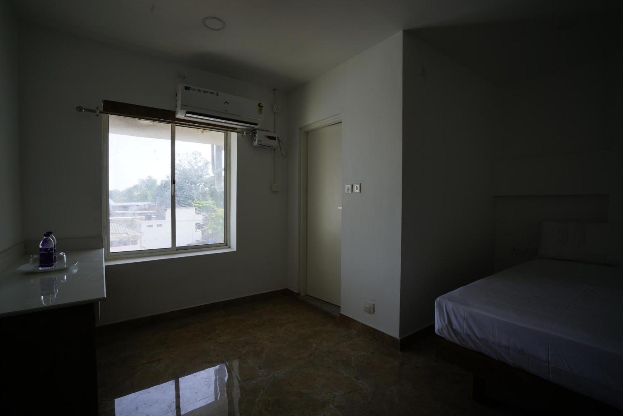 Quilon Residency Kundara Ξενοδοχείο Perumanseri Εξωτερικό φωτογραφία